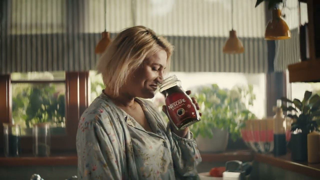 Музыка из рекламы Nescafé - The day is ours for the making