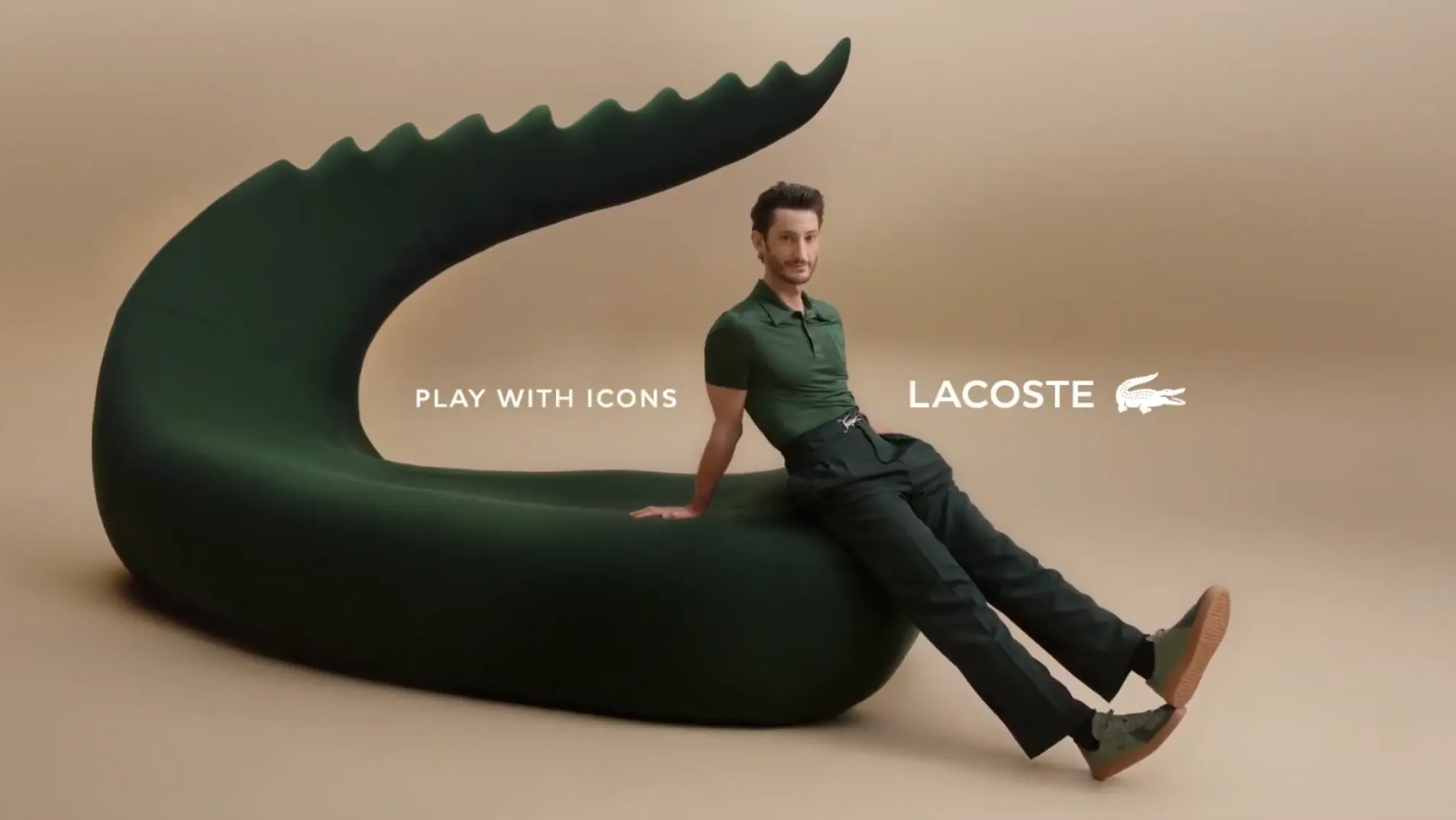 Музыка из рекламы Lacoste - Play with Icons (Novak Djokovic, Adèle Exarchopoulos, Pierre Niney)