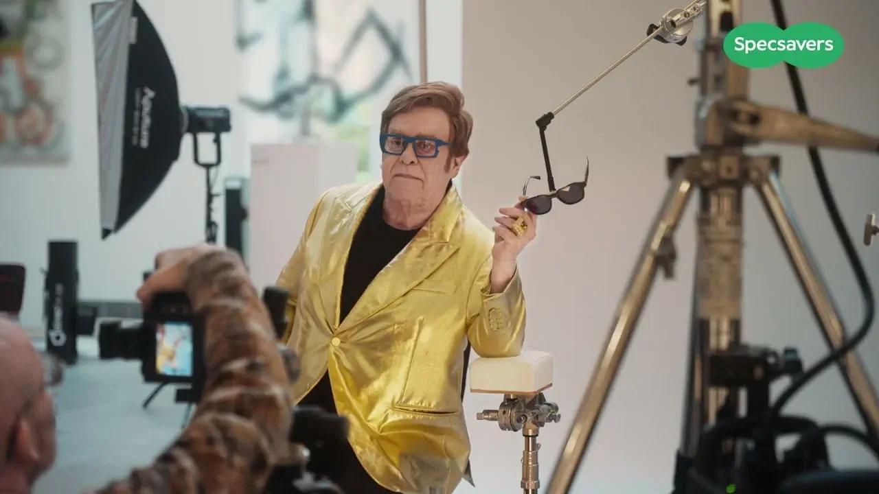 Музыка из рекламы Specsavers (Elton John) Музыка из рекламы Specsavers (Elton John)