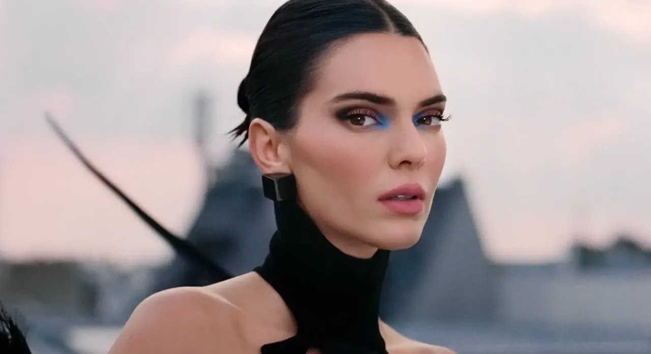 Музыка из рекламы L’Oréal x Mugler (Kendall Jenner) Музыка из рекламы L’Oréal x Mugler (Kendall Jenner)