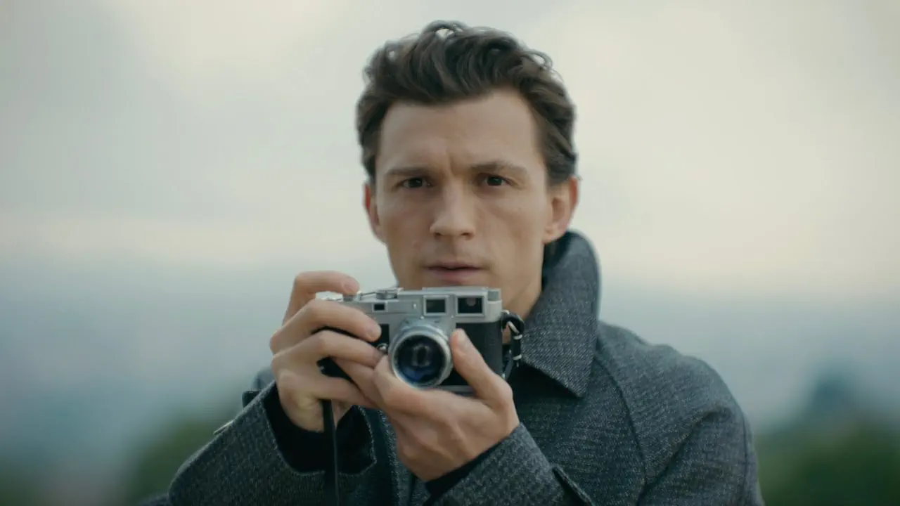 Музыка из рекламы Prada - Paradigme (Tom Holland) Музыка из рекламы Prada - Paradigme (Tom Holland)