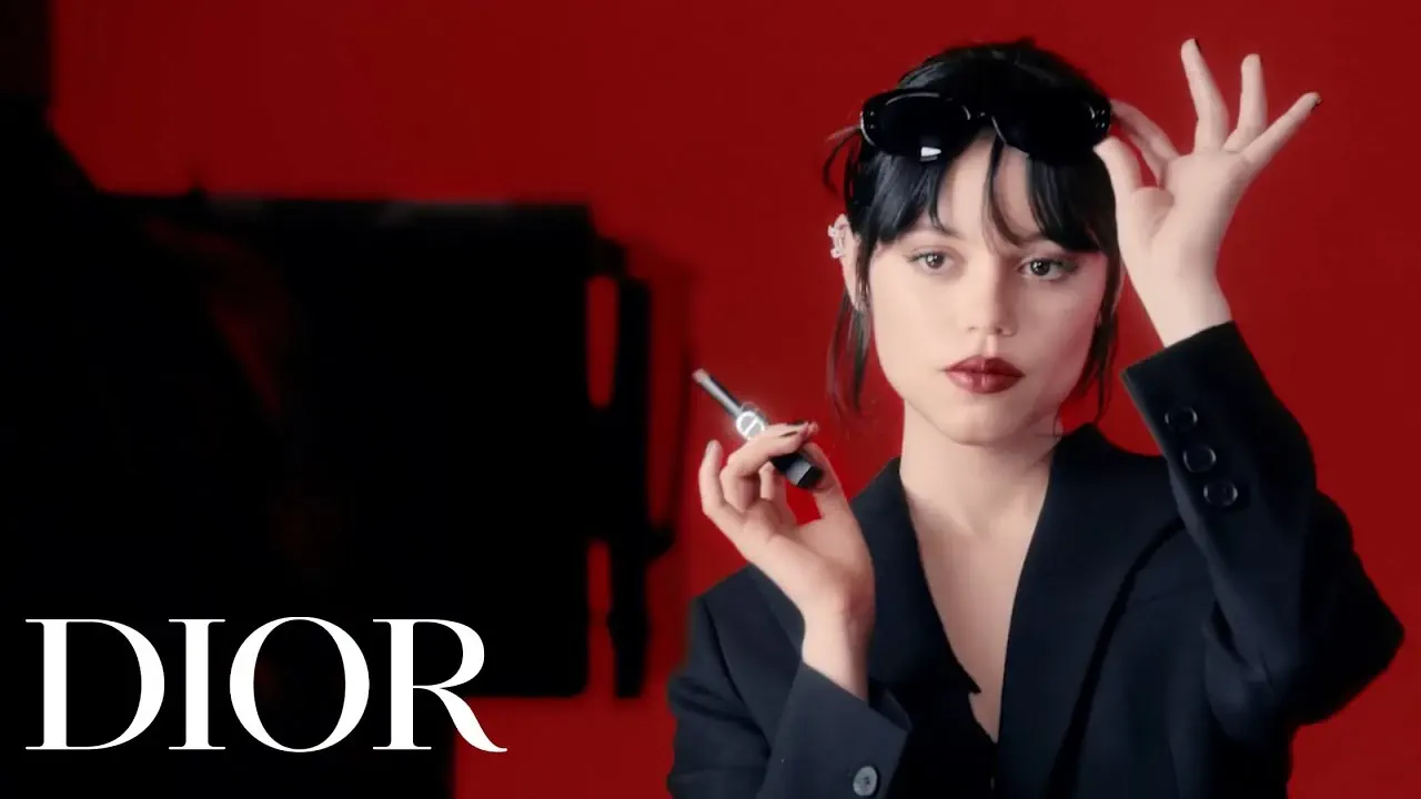 Музыка из рекламы Dior - Rouge Dior On Stage (Jenna Ortega)