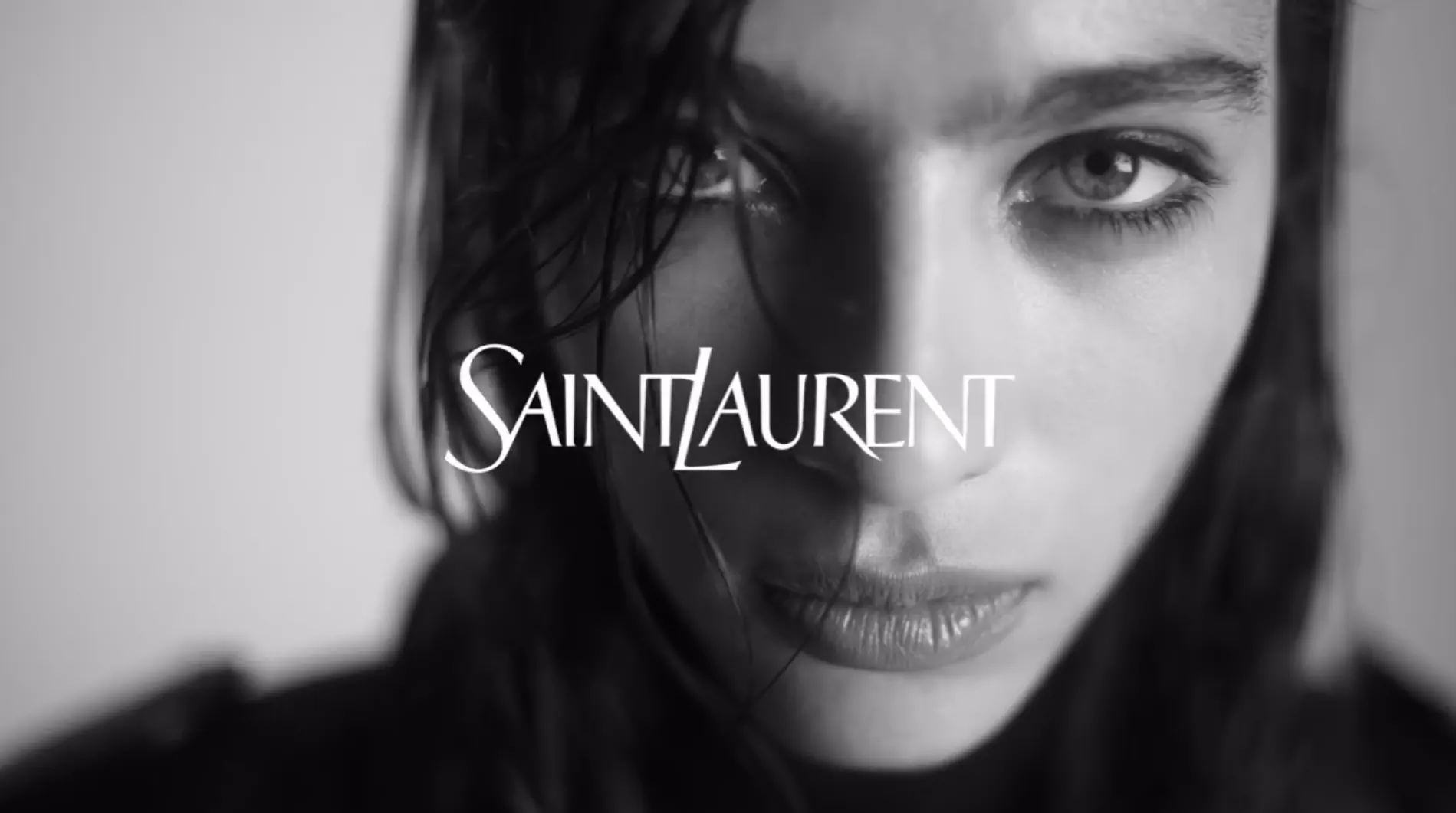 Музыка из рекламы Yves Saint Laurent - Fall Музыка из рекламы Yves Saint Laurent - Fall