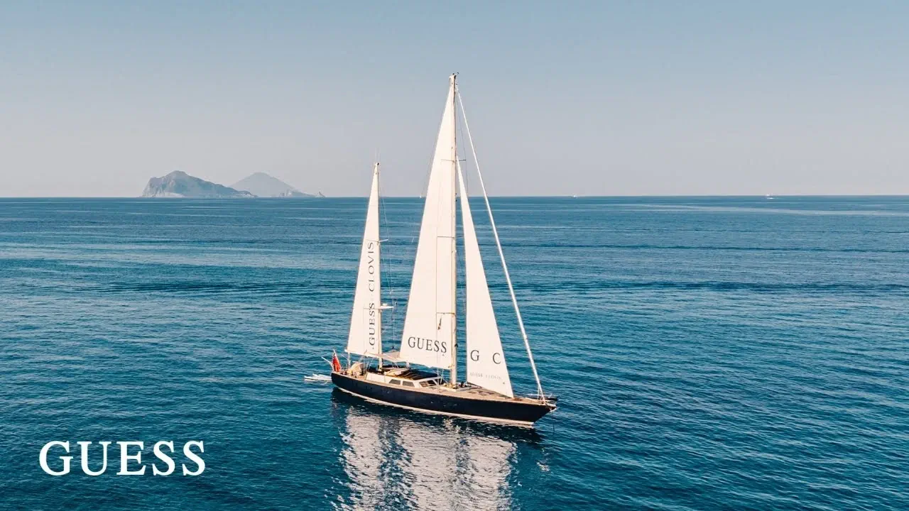 Музыка из рекламы GUESS for CLOVIS - A Mediterranean Voyage Like No Other