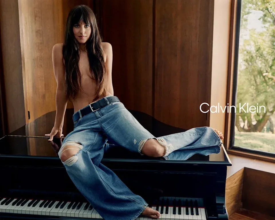 Музыка из рекламы Calvin Klein - Spring (Dakota Johnson)
