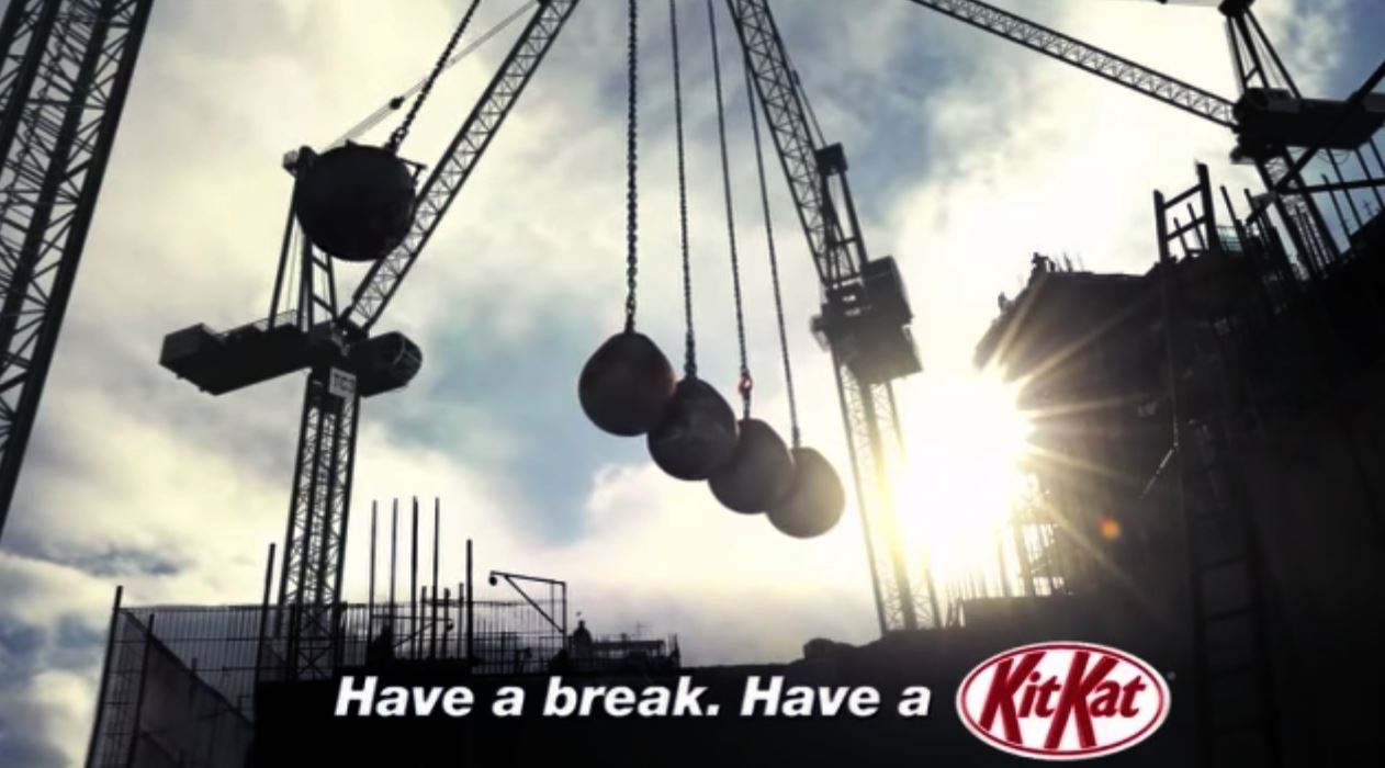 Музыка из рекламы Kit Kat – Crane
