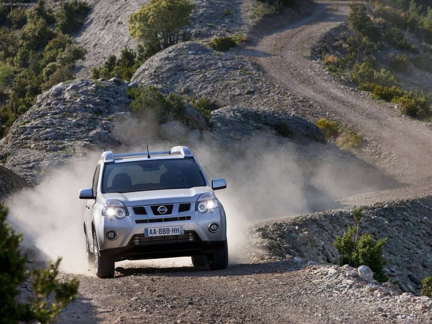 Музыка из рекламы Nissan X-Trail - Transformation Музыка из рекламы Nissan X-Trail - Transformation
