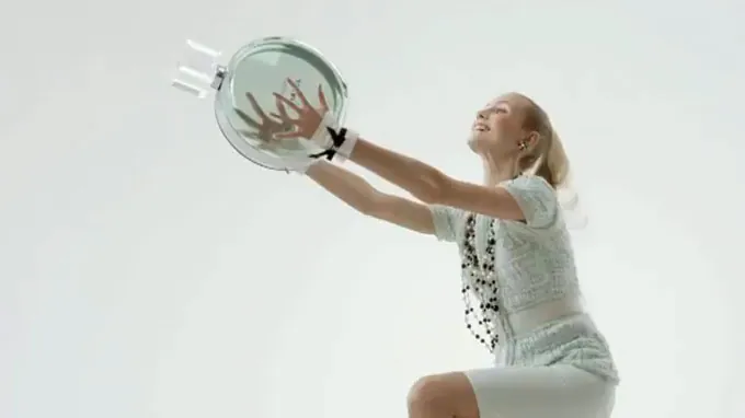Chanel - Chance (Anne Vyalitsyna, Sigrid Agren, Charlotte di Calypso) Chanel - Chance (Anne Vyalitsyna, Sigrid Agren, Charlotte di Calypso)
