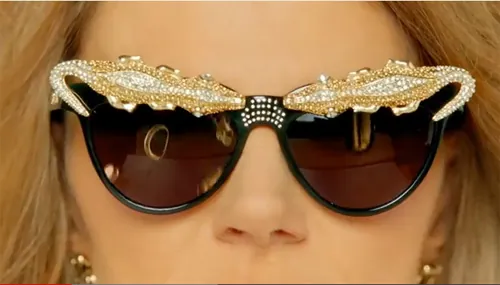 H&M - Fashion Shower (Anna Dello Russo)