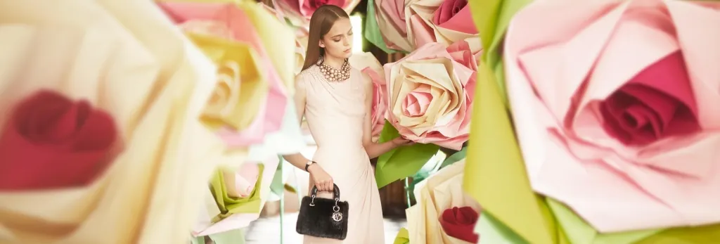 Dior - An exceptional Christmas (Nimue Smit)