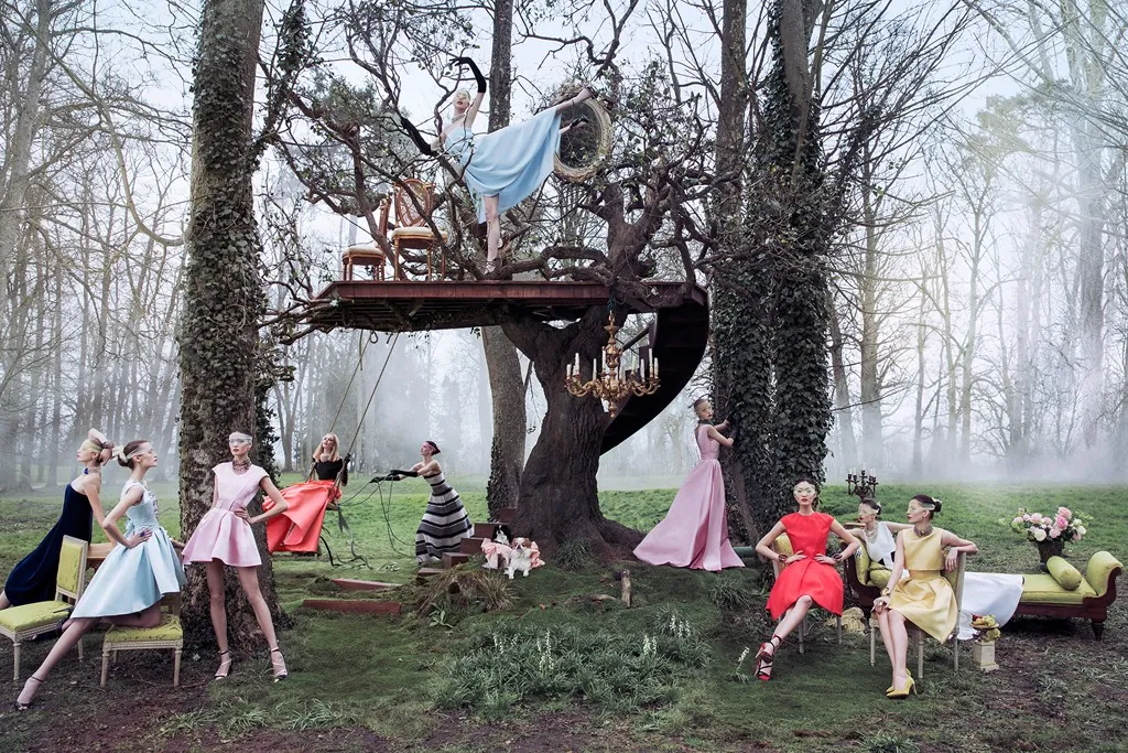 Dior - Secret Garden 2 - Versailles (Daria Strokous)