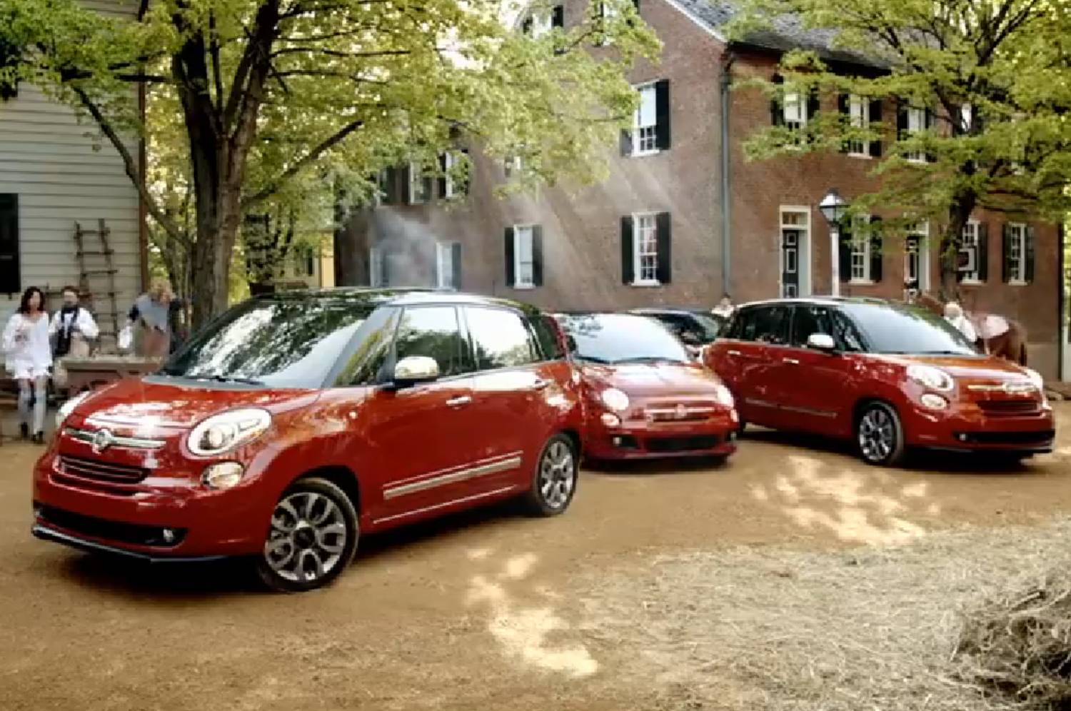 Музыка из рекламы FIAT 500 L - The Italian's Are Coming! Музыка из рекламы FIAT 500 L - The Italian's Are Coming!