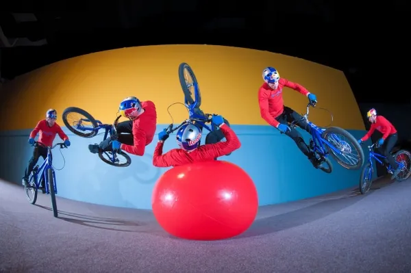 Red Bull - Danny MacAskill's Imaginate Red Bull - Danny MacAskill's Imaginate