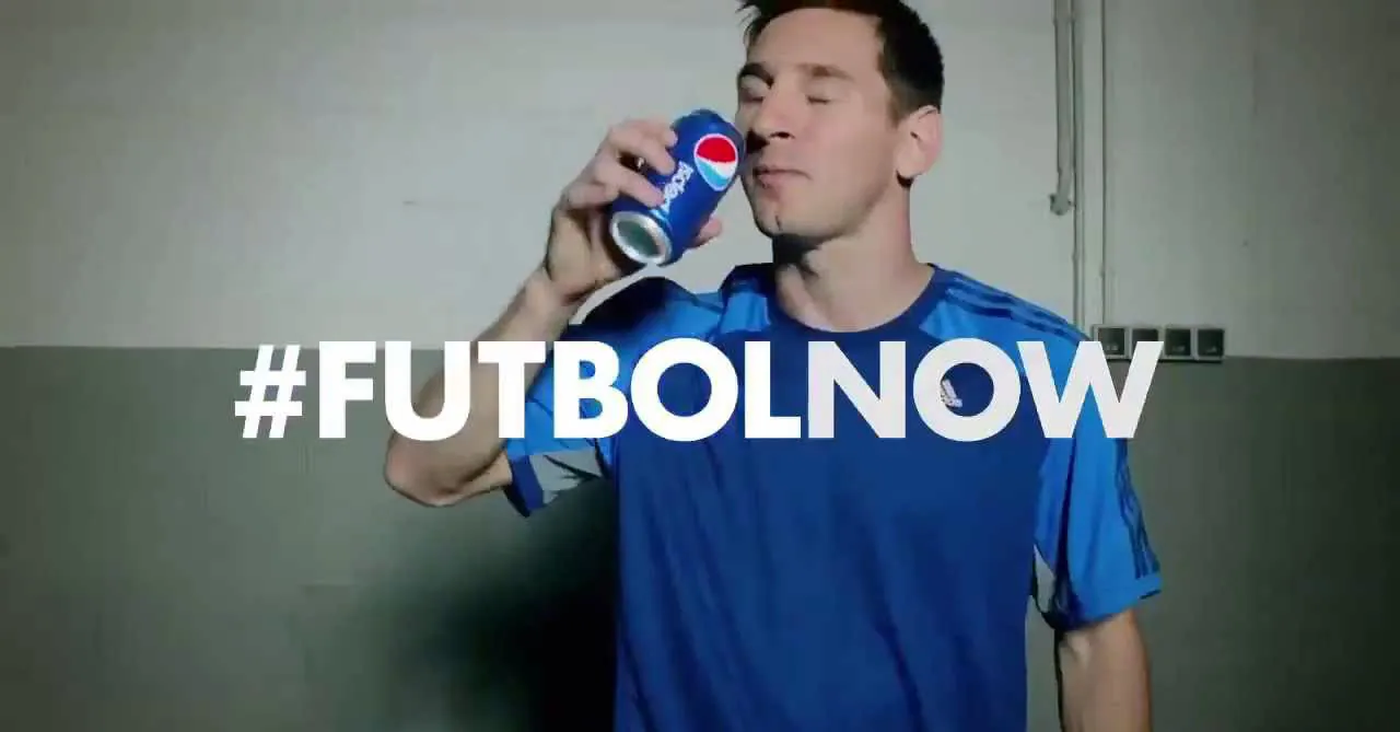 Pepsi - Leo Messi Pepsi Can Trick - Futbol