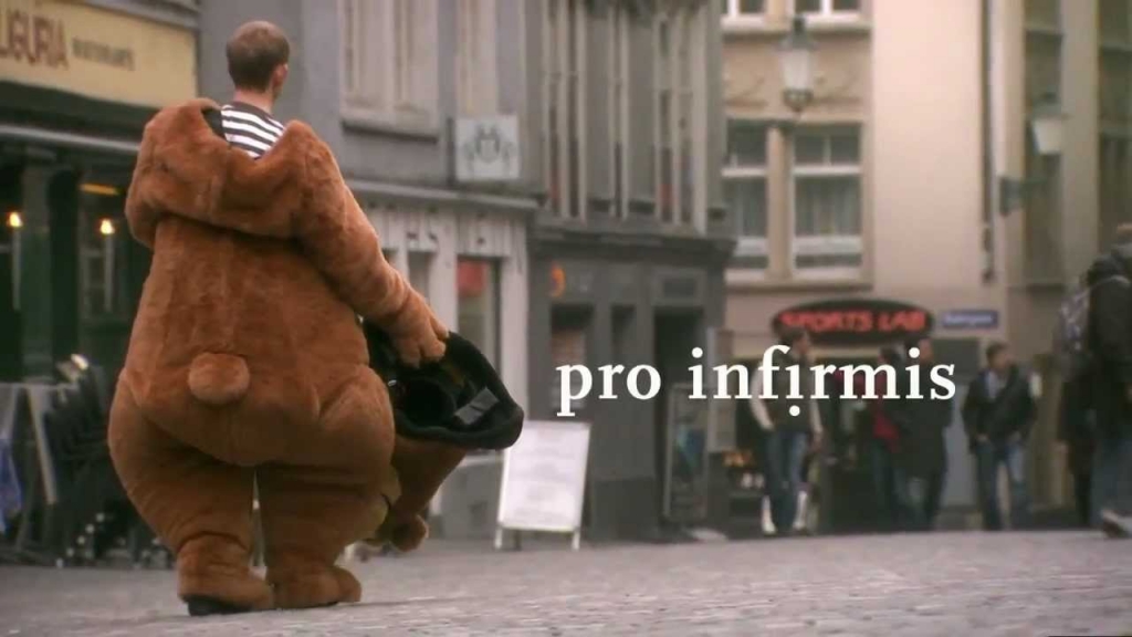 Музыка из рекламы Pro Infirmis - Get closer