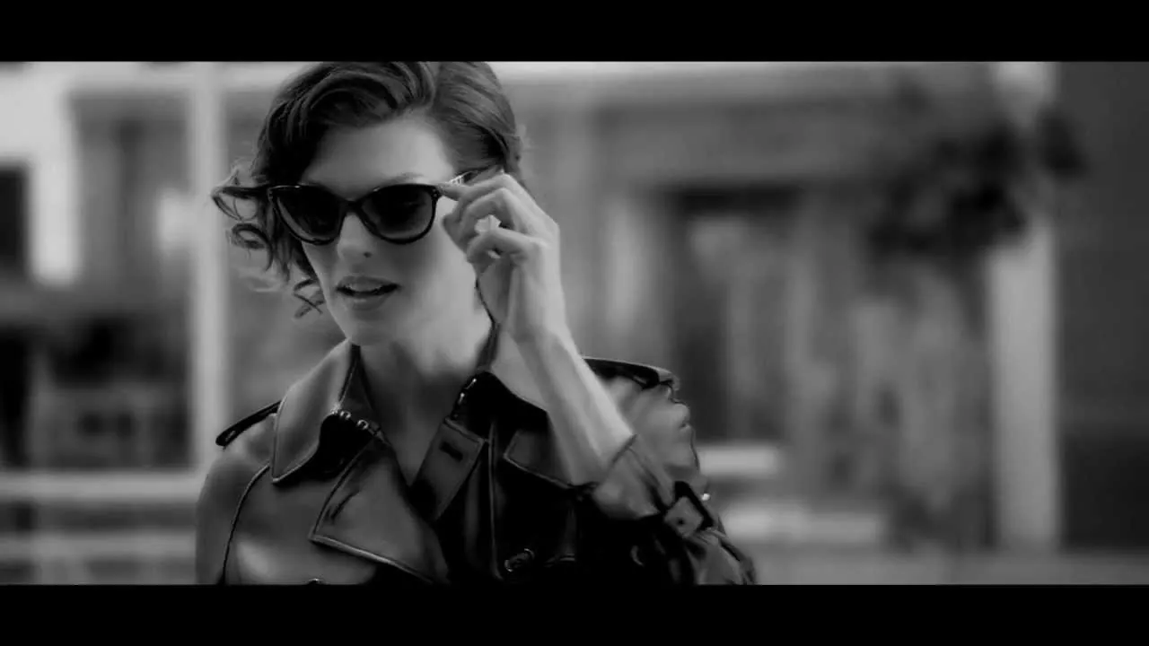 Loewe - AURA (Linda Evangelista) Loewe - AURA (Linda Evangelista)