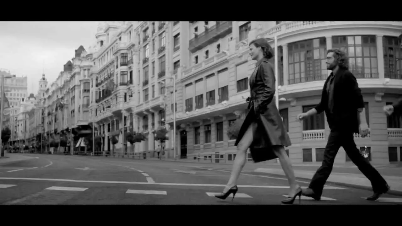 Loewe - AURA (Linda Evangelista) Loewe - AURA (Linda Evangelista)
