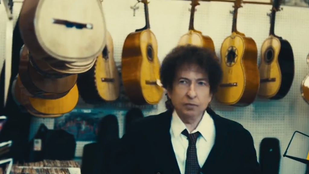 Музыка из рекламы Chrysler - America's Import (Bob Dylan)