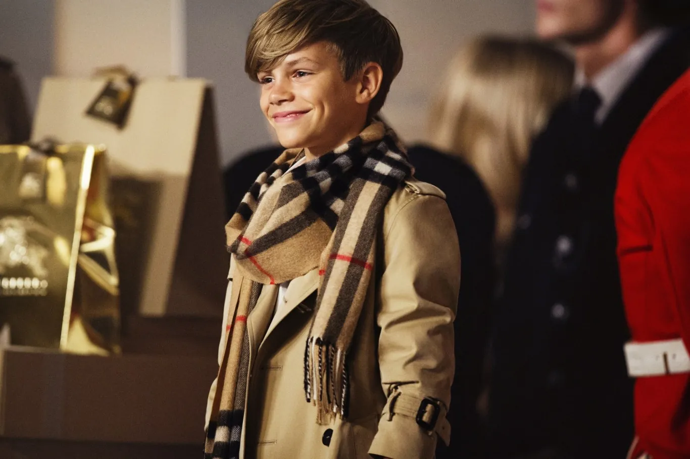 Burberry - From London with Love (Romeo Beckham)