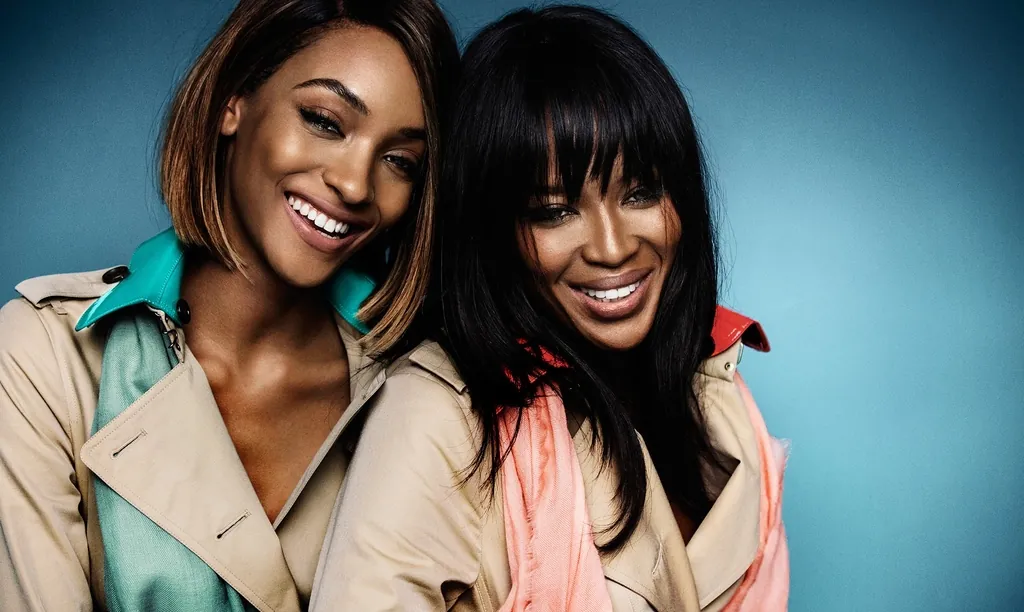 Burberry - Spring-Summer (Naomi Campbell, Jourdan Dunn) Burberry - Spring-Summer (Naomi Campbell, Jourdan Dunn)