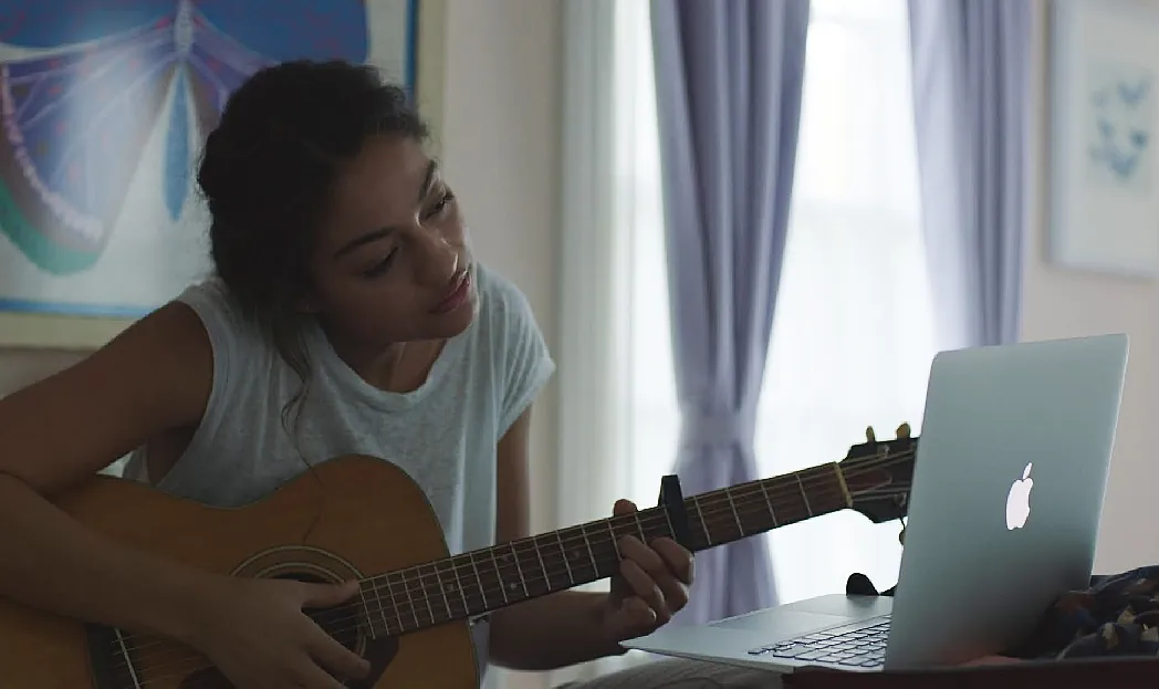 Apple - The Song Apple - The Song
