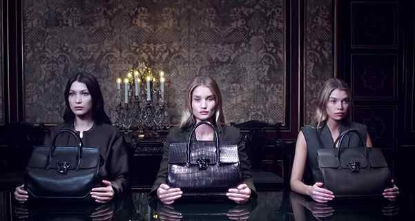 Музыка из рекламы Versace - Palazzo Empire Bag
