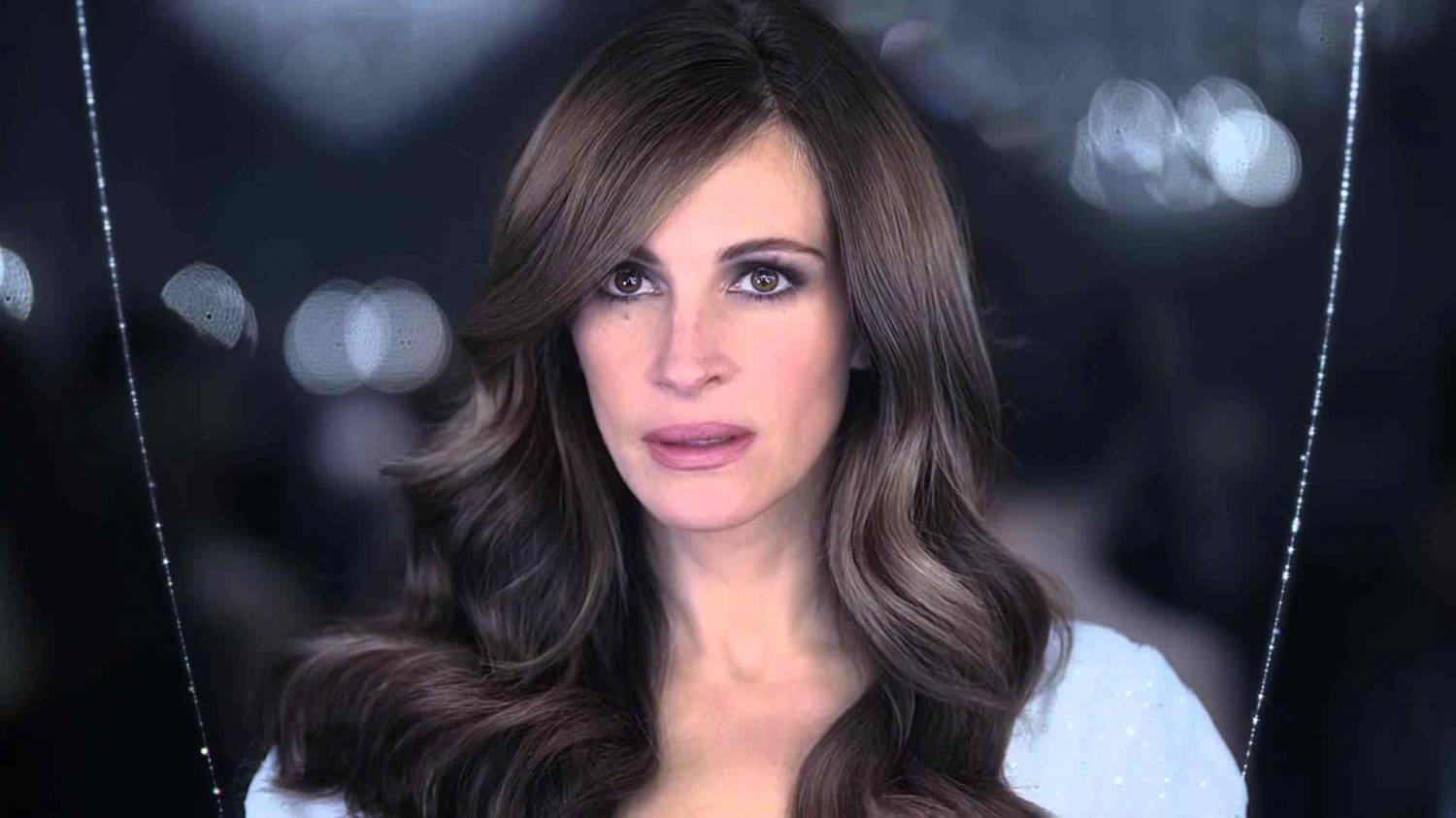 Музыка из рекламы Lancôme - La vie est belle (Julia Roberts) Музыка из рекламы Lancôme - La vie est belle (Julia Roberts)