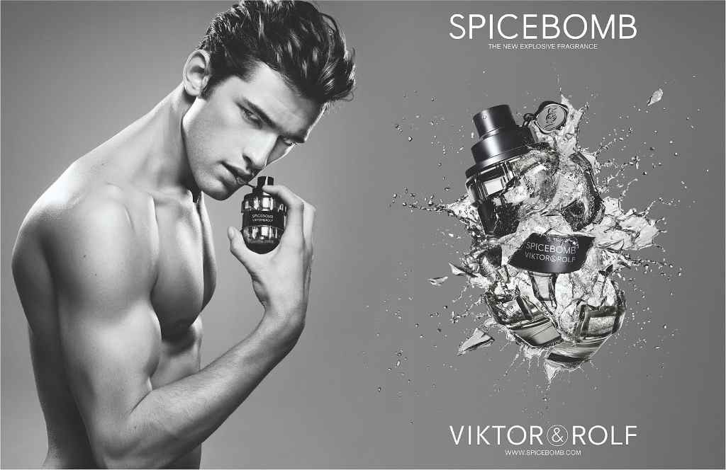 Музыка из рекламы Viktor & Rolf - Spicebomb (Seana O'Pry) Музыка из рекламы Viktor & Rolf - Spicebomb (Seana O'Pry)