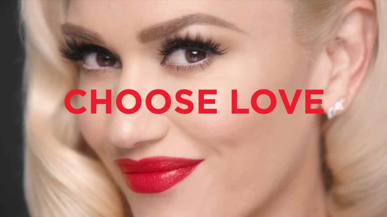 Музыка из рекламы Revlon - Chooses Love (Gwen Stefani)