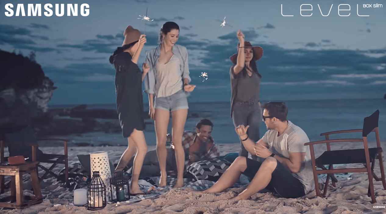 Музыка из рекламы Samsung LEVEL Box Slim - Погружайся в безграничный звук