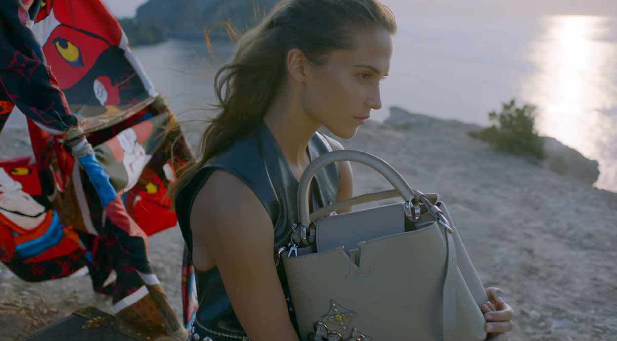 Музыка из рекламы Louis Vuitton - Cruise (Alicia Vikander)