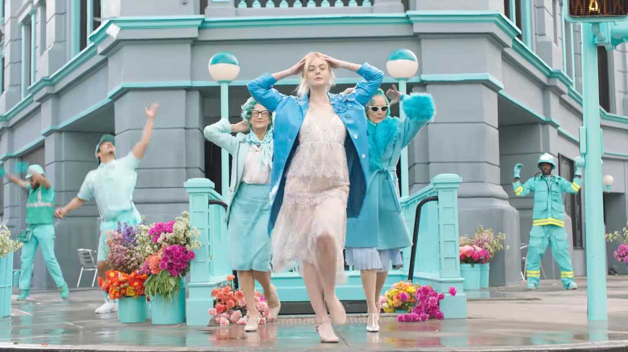 Музыка из рекламы Tiffany & Co. - Believe In Dreams (Elle Fanning) Музыка из рекламы Tiffany & Co. - Believe In Dreams (Elle Fanning)