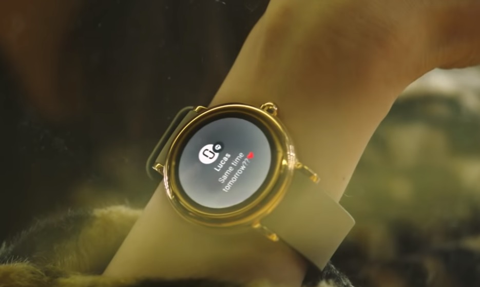 Музыка из рекламы Marc Jacobs Riley Touchscreen Smartwatch