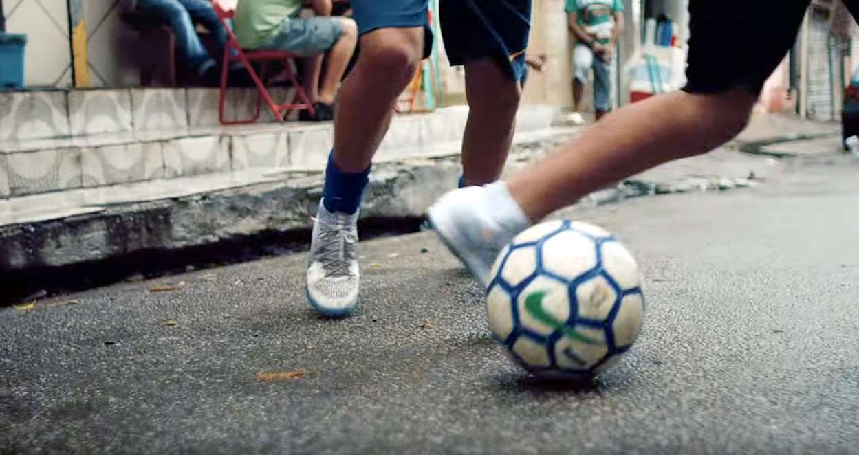 Музыка из рекламы Nike Futebol Apresenta Vai na Brasileiragem