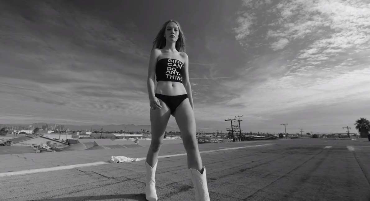 Музыка из рекламы Zadig & Voltaire - Girls Can Do Anything Музыка из рекламы Zadig & Voltaire - Girls Can Do Anything