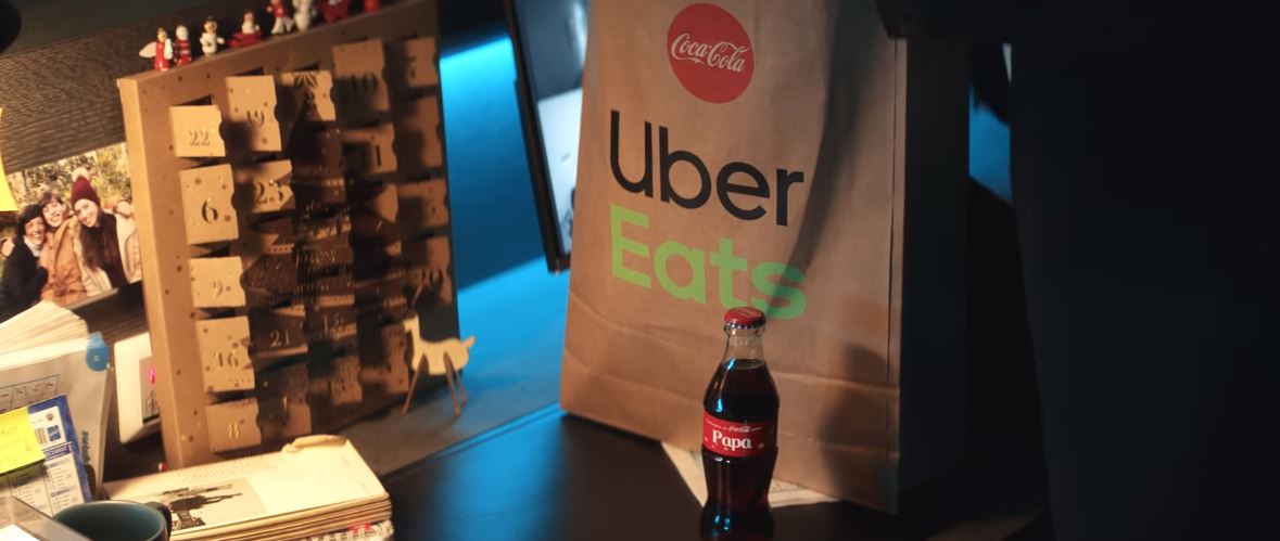 Музыка из рекламы Coca-Cola & Uber Eats - Christmas Feels Like Home