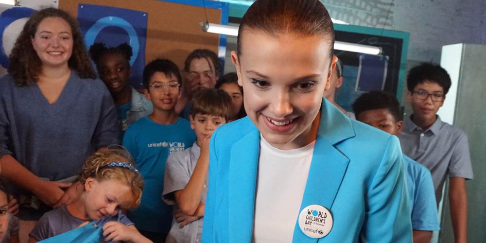 Музыка из рекламы UNICEF - Go Blue on World Children’s Day (Millie Bobby Brown, Liam Neeson)