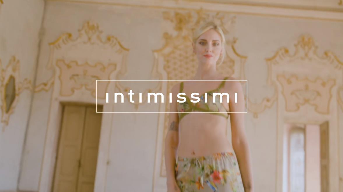 Музыка из рекламы Intimissimi - Triangle Obsession (Chiara Ferragni)