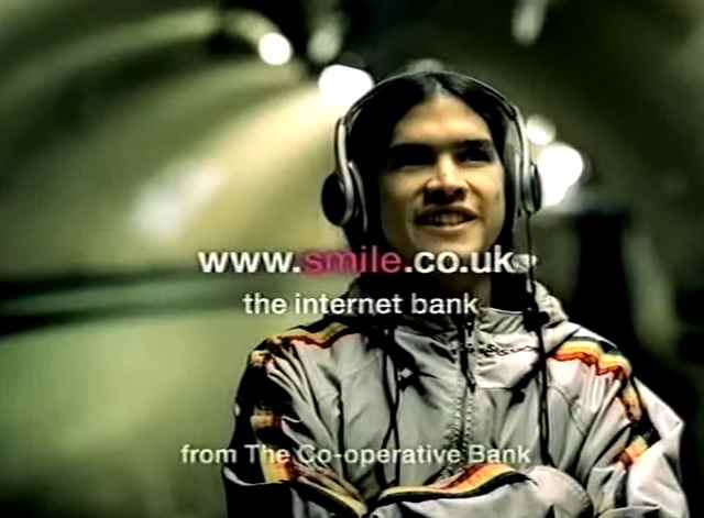 Музыка из рекламы Smile - The Internet Bank