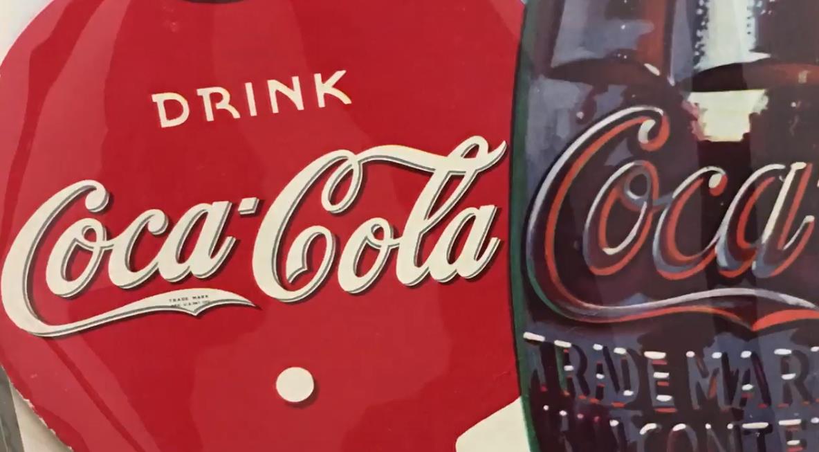 Музыка из рекламы Coca-Cola – The Iconic Brand Design Behind Coca Cola’s Red Disc