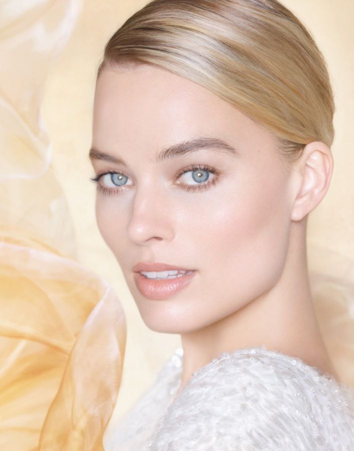 Музыка из рекламы Chanel - Gabrielle Chanel Essence (Margot Robbie) Музыка из рекламы Chanel - Gabrielle Chanel Essence (Margot Robbie)