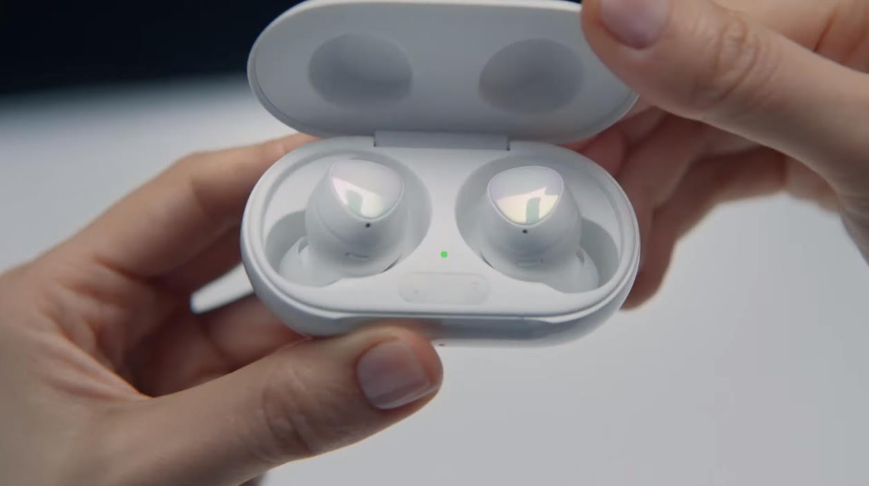 Музыка из рекламы Samsung Galaxy Buds+ Музыка из рекламы Samsung Galaxy Buds+