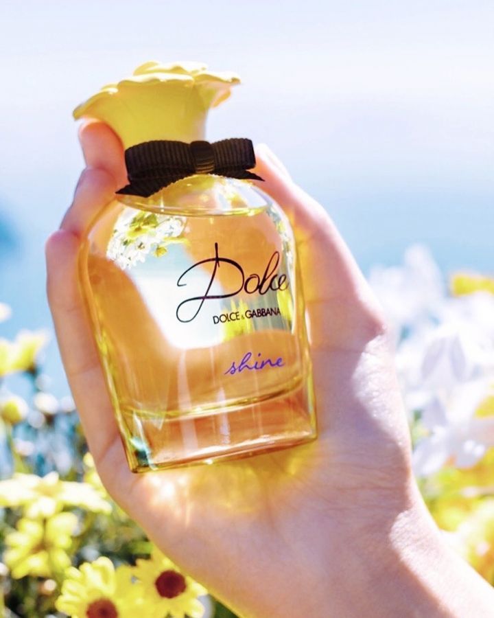 Музыка из рекламы Dolce & Gabbana - Dolce Shine (Deva Cassel)