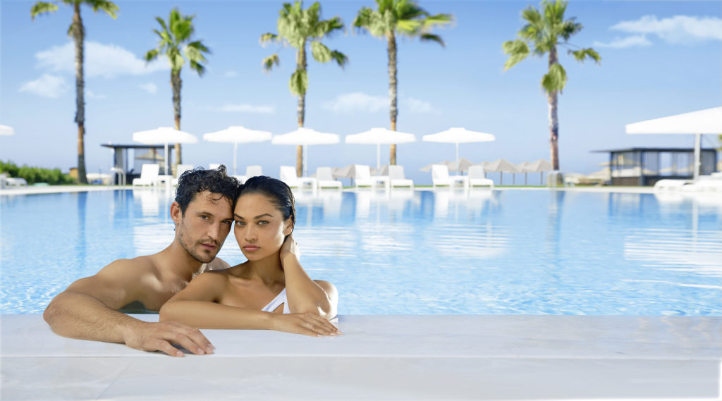 Музыка из рекламы Voyage Hotels (Shanina Shaik) Музыка из рекламы Voyage Hotels (Shanina Shaik)