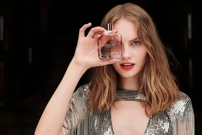 Givenchy - Irresistible (Fran Summers) Givenchy - Irresistible (Fran Summers)