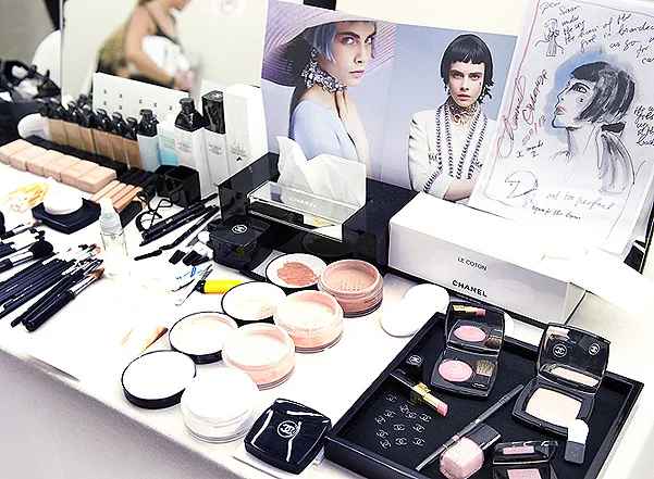 Вспоминая Версаль: новая коллекция макияжа Chanel