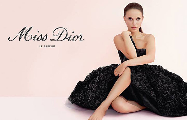 Черный лебедь: Натали Портман в рекламе аромата Miss Dior
