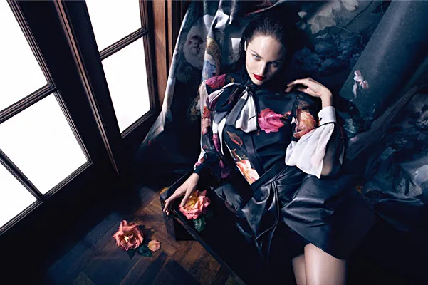 Кэндис Свэйнпол в рекламной кампании Blumarine