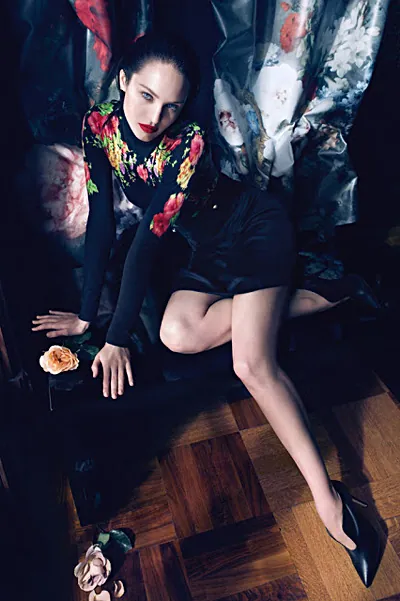 Кэндис Свэйнпол в рекламной кампании Blumarine