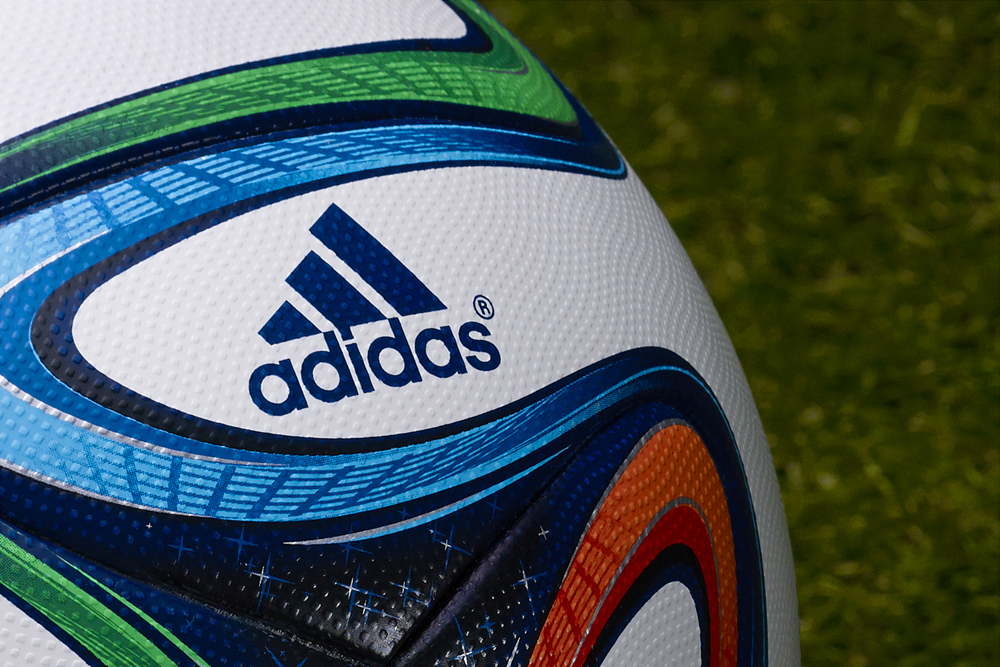 Adidas представляет официальный мяч Чемпионата мира по футболу FIFA 2014